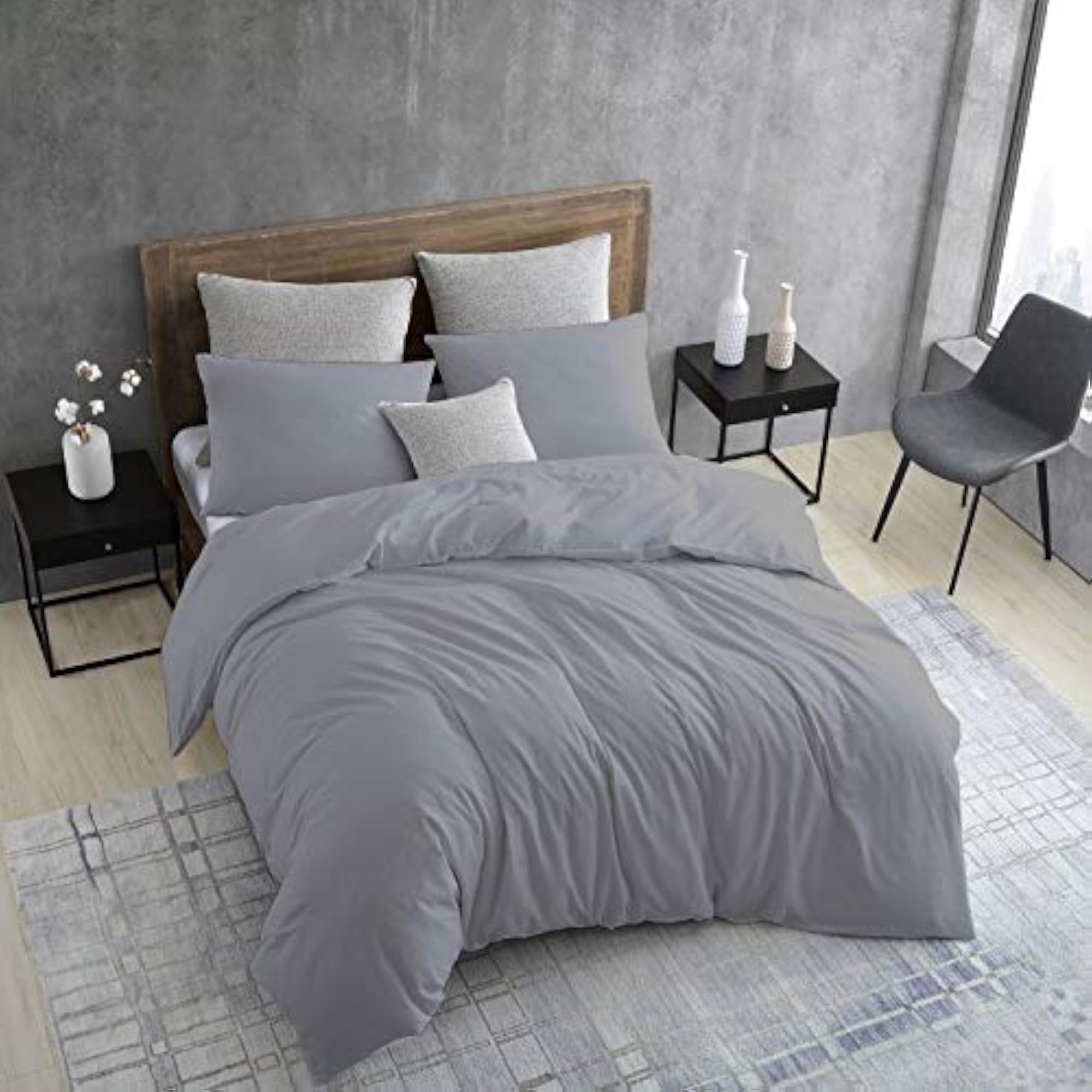 Microfiber Duvet Cover Set with Pillow Covers